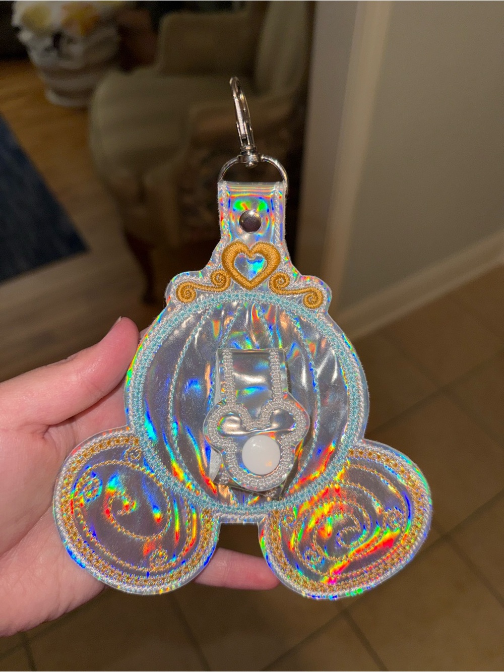 Holographic Cinderella Carriage ear holder Keychain